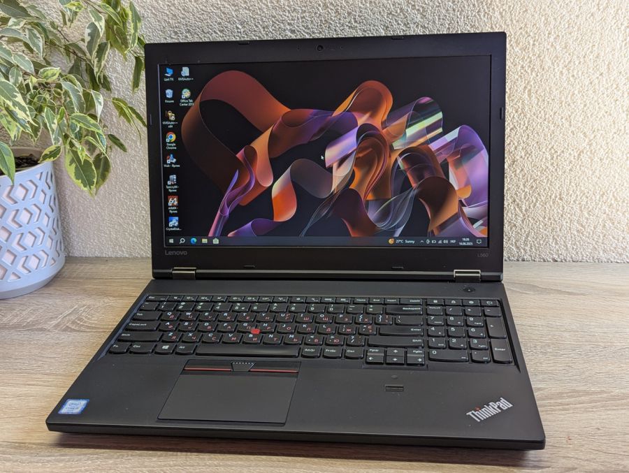 Уцінка! Ноутбук Б/В Lenovo L560, Intel Core i5-6300U, DDR3 8 GB, SSD 128GB, 15.6" HD