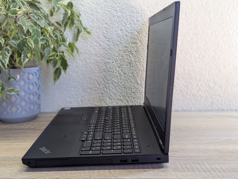 Уцінка! Ноутбук Б/В Lenovo L560, Intel Core i5-6300U, DDR3 8 GB, SSD 128GB, 15.6" HD