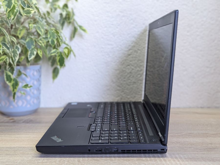 Ноутбук Б/В Lenovo ThinkPad P50, Intel Core i7-6820HQ, DDR4 16 GB, SSD 128GB, NVIDIA Quadro M2000M 4 gb, 15.6" Full HD