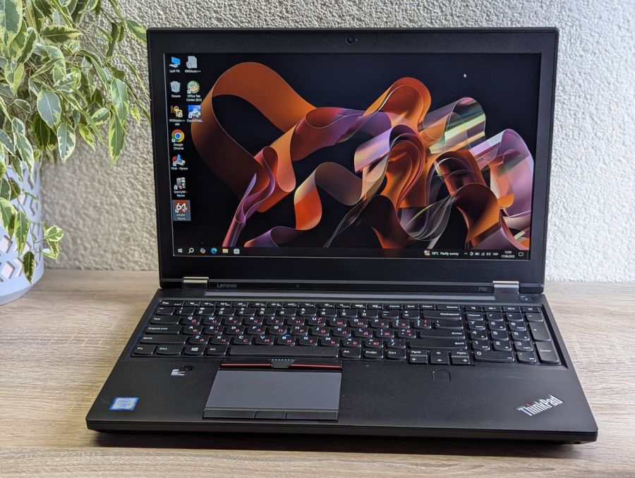 Ноутбук Б/В Lenovo ThinkPad P50, Intel Core i7-6820HQ, DDR4 16 GB, SSD 128GB, NVIDIA Quadro M2000M 4 gb, 15.6" Full HD