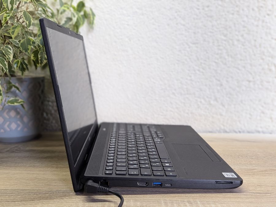 Уцінка! Ноутбук Б/В Fujitsu LifeBook A3510, Intel Core i3-1005G1, DDR4 16 GB, SSD 256GB, 15.6" Full HD