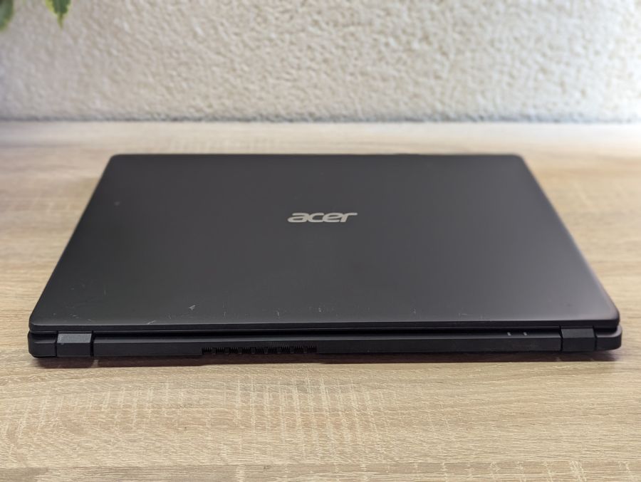 Уцінка! Ноутбук Б/В Acer Aspire A315-54, Intel Core i5-8265U, DDR4 12 GB, SSD 256GB, 15.6" Full HD