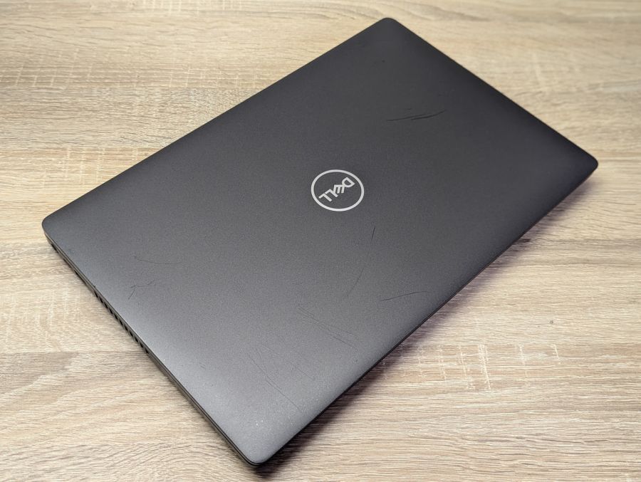 Уцінка! Ноутбук Б/В Dell Latitude 5500, Intel Core i5-8665U, DDR4 16 GB, SSD 256GB, 15.6" Full HD