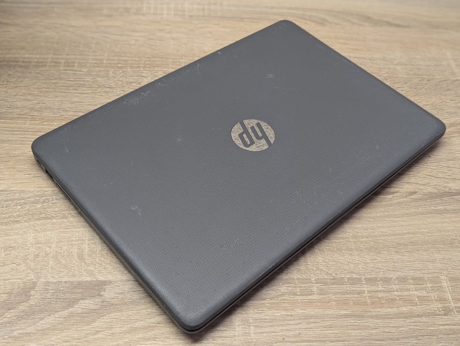 Уцінка! Ноутбук Б/В HP Laptop 14, AMD A4-9125, DDR4 8 GB, SSD 60GB, AMD Radeon R3, 14"