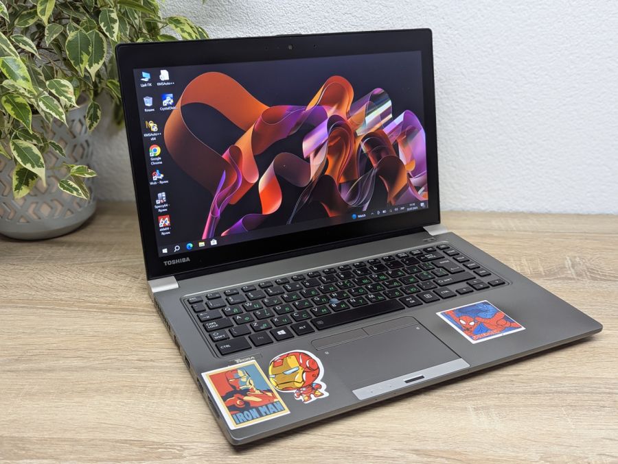 Уцінка! Ноутбук Б/В Toshiba Tecra Z40T-C, Intel Core i5-6300U, DDR3 8 GB, SSD 128GB, 14" Full HD Сенсор