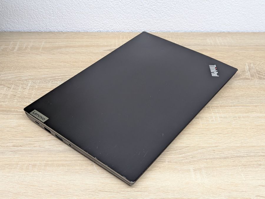 Ноутбук Б/В Lenovo ThinkPad E14, AMD Ryzen 3 5425U, DDR4 16 GB, SSD 256GB + 128 GB, AMD Radeon Graphics 1Gb, 14" Full HD