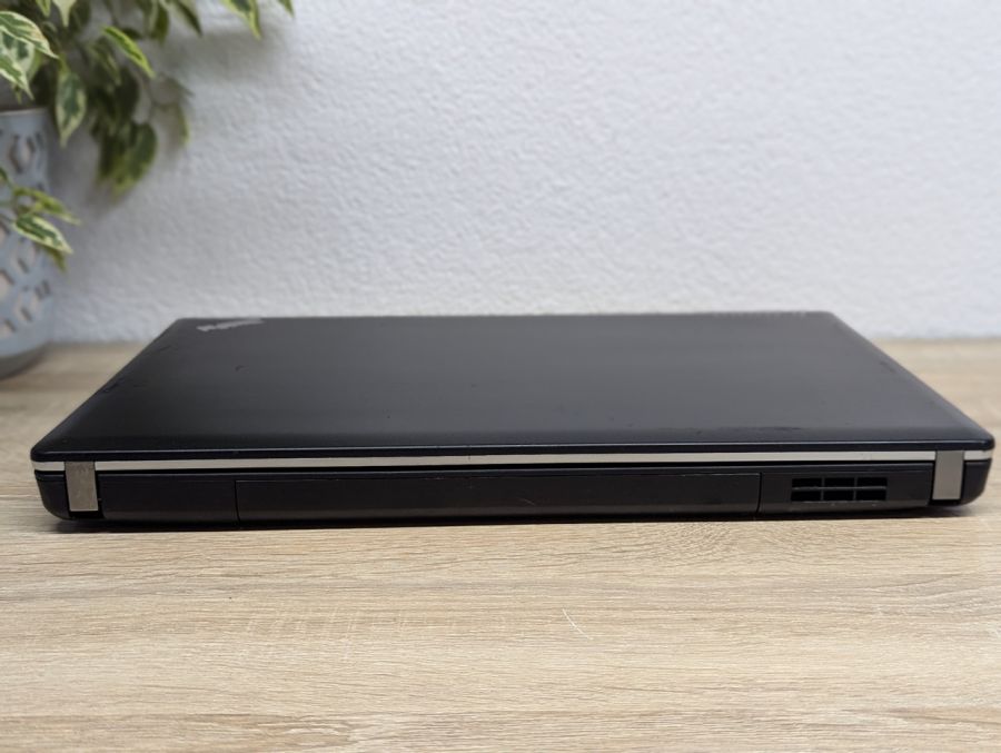 Ноутбук Б/В Lenovo ThinkPad Edge E545, AMD A8-4500M, DDR3 8 GB, SSD 128GB, AMD Radeon HD 7640G, 15.6" HD