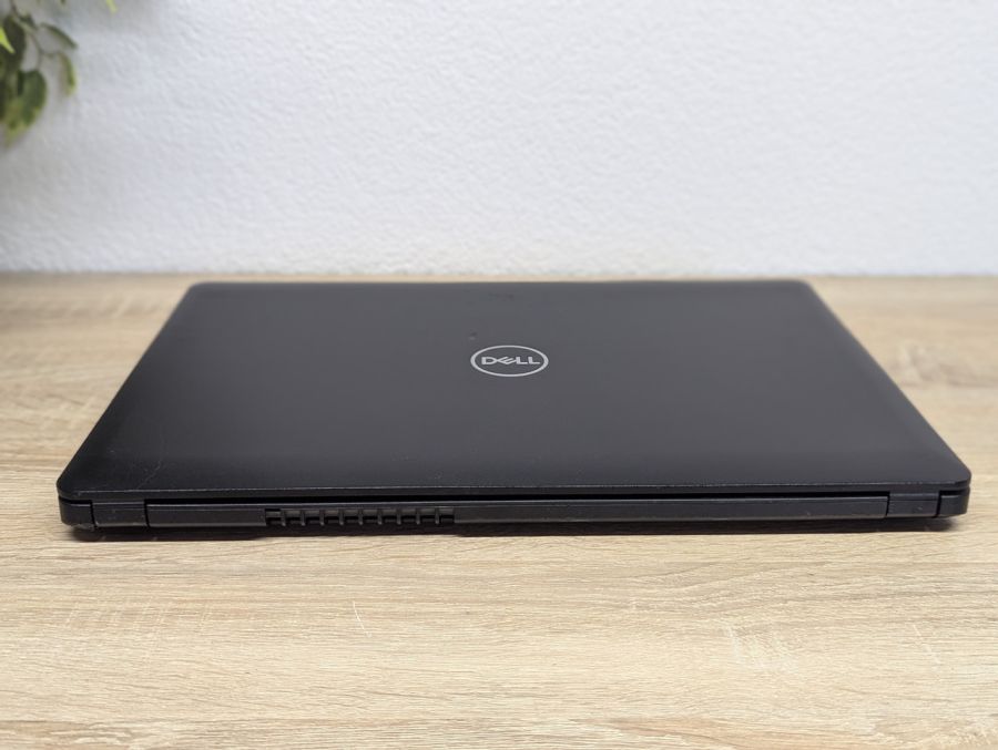 Уцінка! Ноутбук Б/В Dell Latitude 3580, Intel Core i5-7200U, DDR4 8 GB, SSD 256GB, 15.6" HD