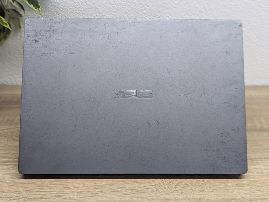 Уцінка! Ноутбук Б/В ASUS PRO P5440F, Intel Core i5-8265U, DDR4 16 GB, SSD 128GB + 500 GB, 14" Full HD