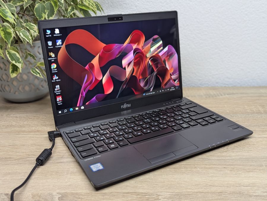 Уцінка! Ноутбук Б/В Fujitsu U938, Intel Core i5-8350U, DDR4, SSD 128GB, 13" Full HD Сенсор