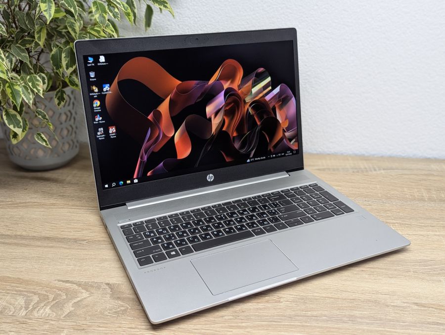 Уцінка! Ноутбук Б/В HP ProBook 450 G7, Intel Core i5, DDR4 8 GB, SSD 128GB + HDD 1TB, 15.6" Full HD