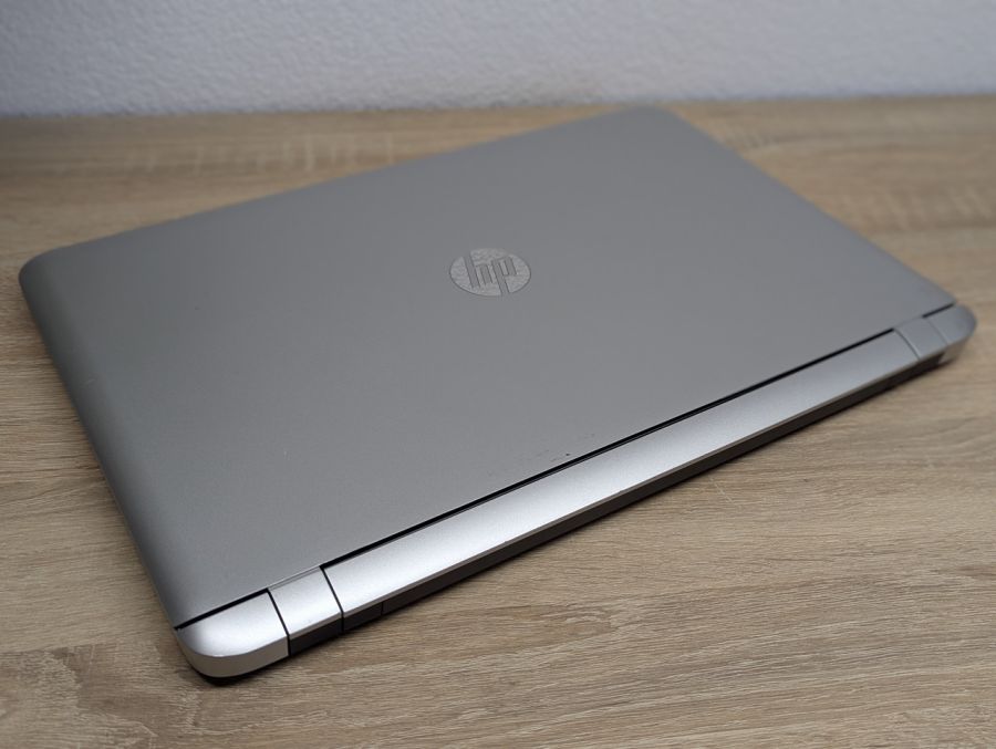 Ноутбук Б/В HP Pavilion 17 Notebook, Intel Core i3-6100U, DDR3 8 GB, SSD 256GB, 17" HD