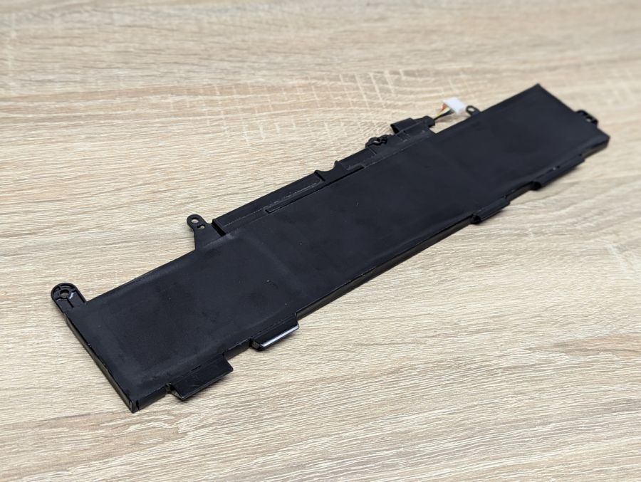 Б/В Оригінальна акумуляторна батарея HP SS03XL