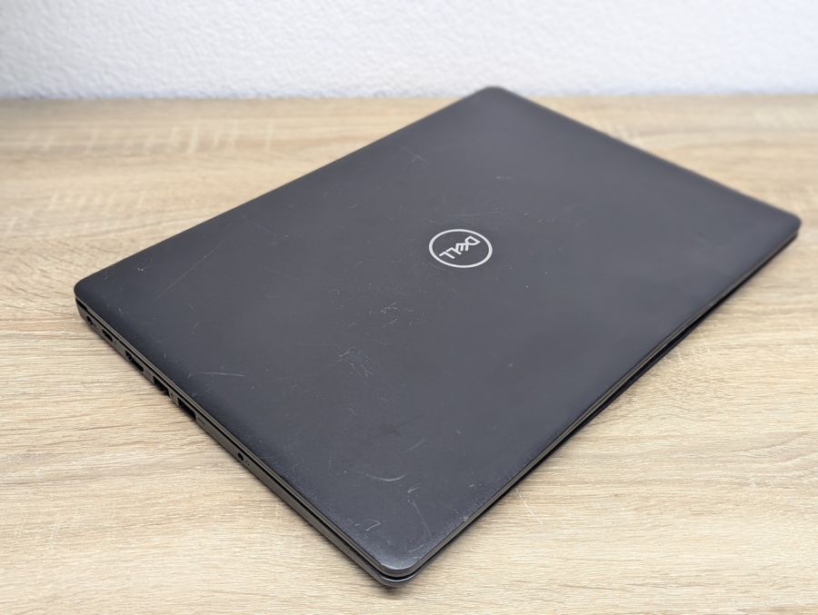 Уцінка! Ноутбук Б/В Dell Latitude 3490, Intel Core i5-8250U, DDR4 16 GB, SSD 256GB, 14" Full HD