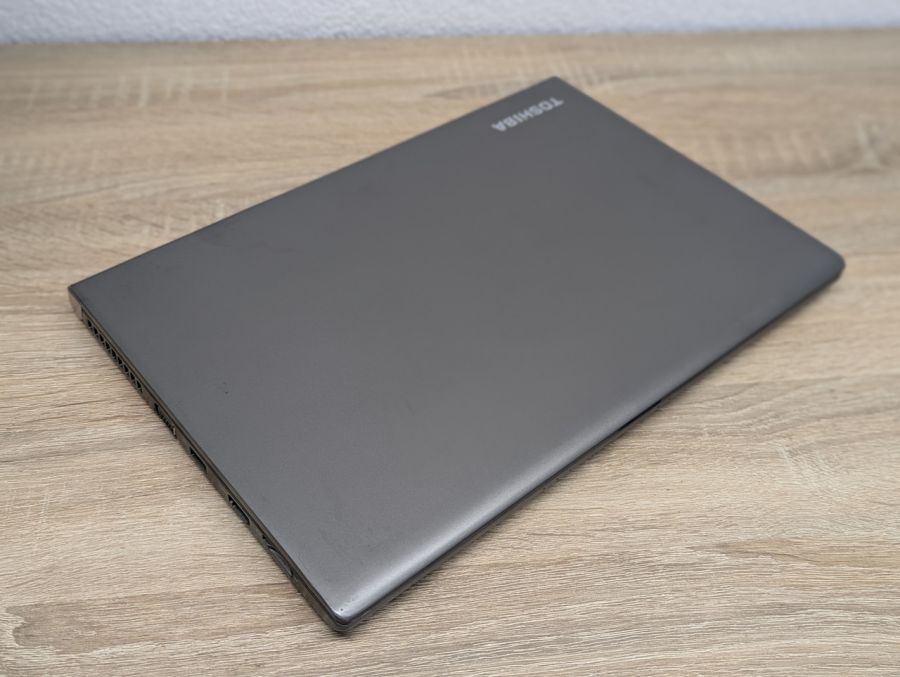 Ноутбук Б/В Toshiba Tecra Z40T-C, Intel Core i5-6300U, DDR3 16 GB, SSD 256GB, 14" Full HD Сенсор