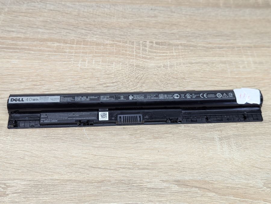 Б/В Оригінальна акумуляторна батарея Dell M5Y1K