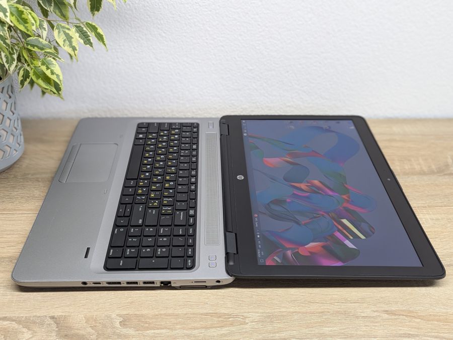 Уцінка! Ноутбук Б/В HP ProBook 650 G3, Intel Core i5-7200U, DDR4 8 GB, SSD 128GB, 15.6" Full HD
