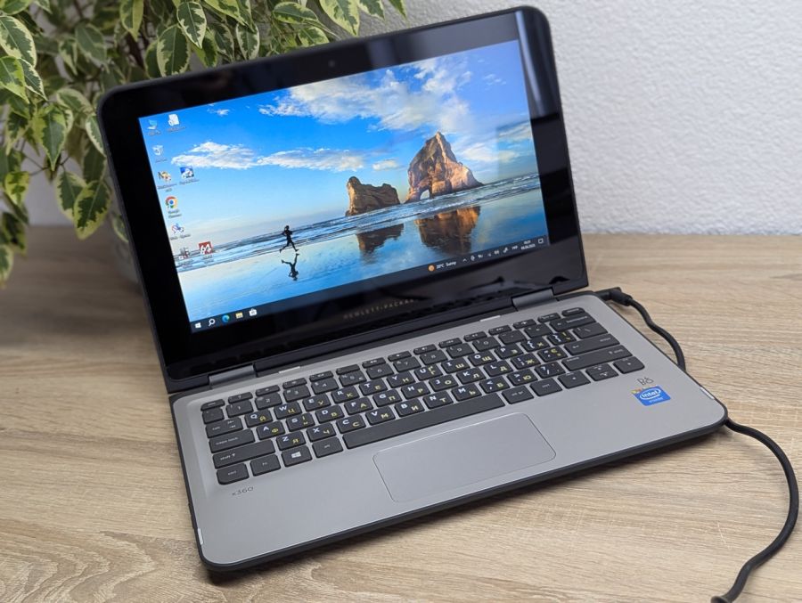 Уцінка! Ноутбук Б/В HP X360 310 G2, Intel Celeron N3050, DDR3 8 GB, SSD 256GB, 12.5" Сенсор