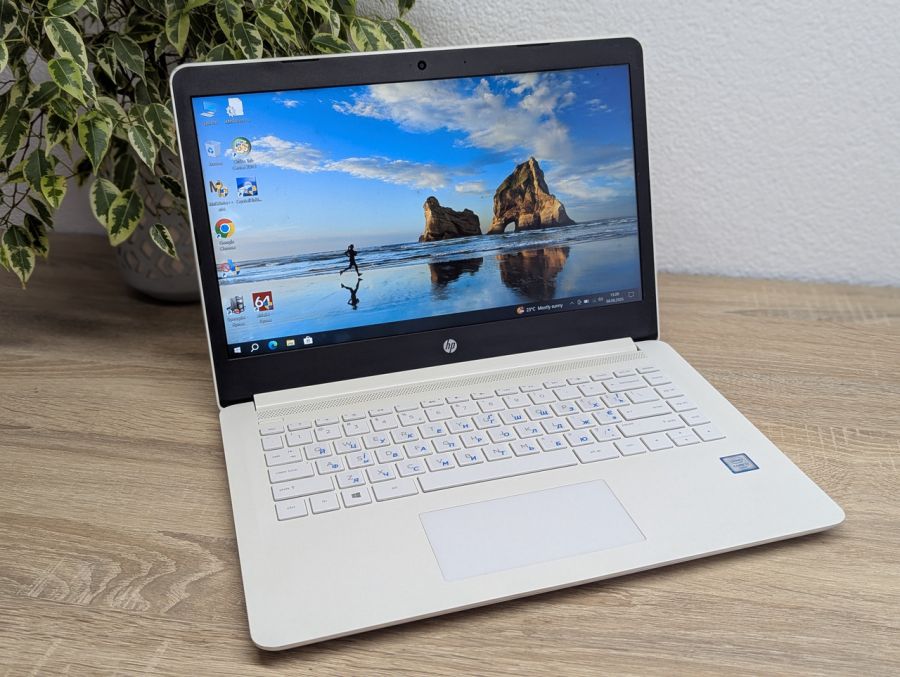 Уцінка! Ноутбук Б/В HP Laptop 14, Intel Core i3-6006U, DDR4 8 GB, SSD 128GB, 14" Full HD [ProductHub SKU HP540]
