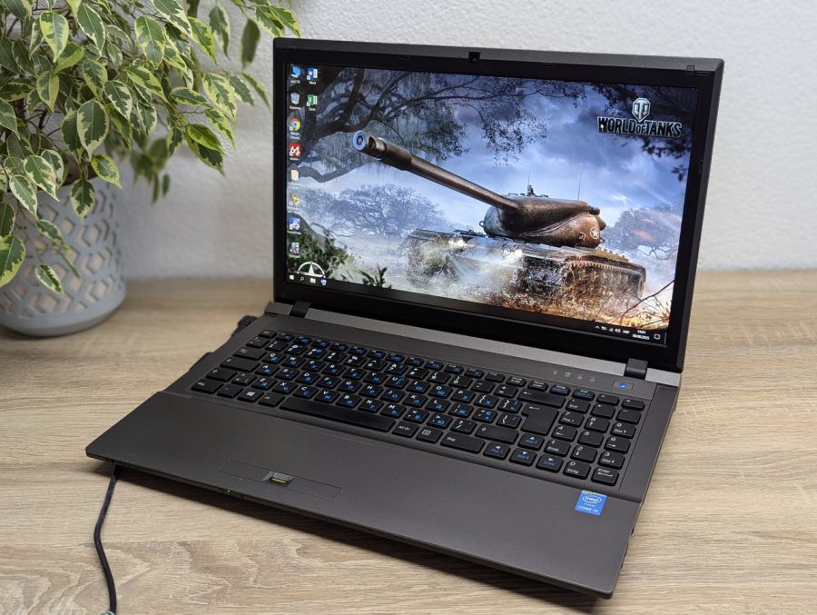 Уцінка! Ноутбук Б/В Terra Mobile 1541H, Intel Core i3-4200M, DDR3 8 GB, SSD 256GB, 15.6" Full HD