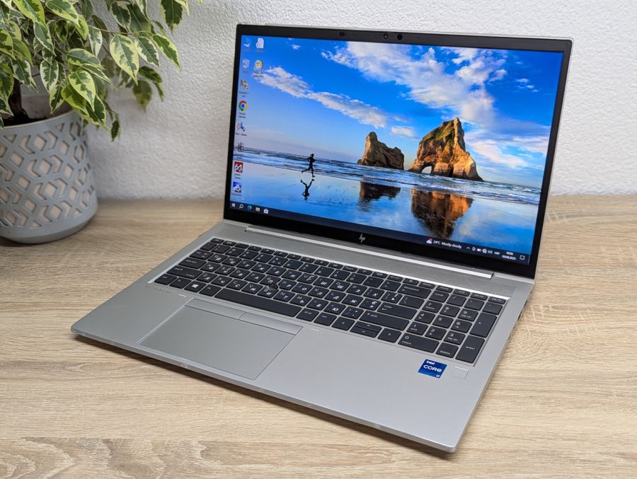 Уцінка! Ноутбук Б/В HP EliteBook 850 G8, Intel Core i7-1165G7, DDR4 32 GB, SSD 256GB, 15.6" Full HD