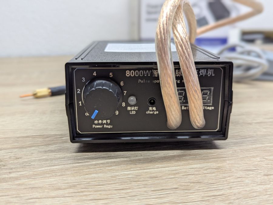 Б/В Портативний апарат точкового зварювання 8000W для акумуляторів 18650