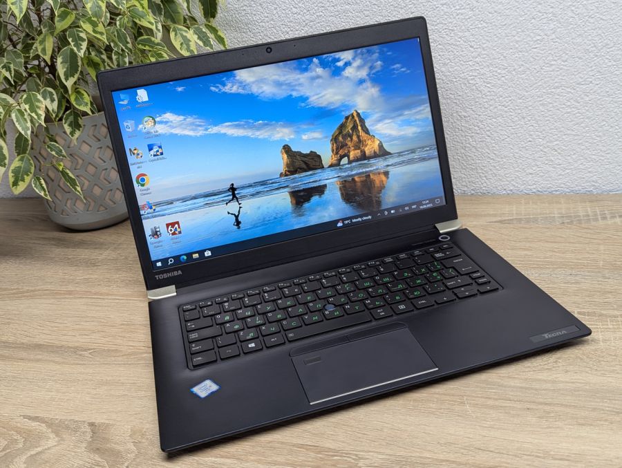 Ноутбук Б/В Toshiba Tecra X40-D, Intel Core i5-7300U, DDR4 8 GB, SSD 128GB, 14" Full HD Сенсор