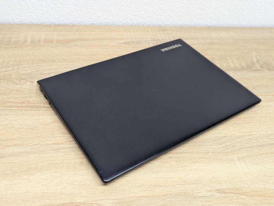 Ноутбук Б/В Toshiba Portege X30-D, Intel Core i5-7300U, DDR4 16 GB, SSD 256GB, 13" Full HD Сенсор