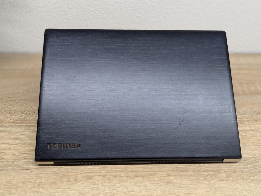 Ноутбук Б/В Toshiba Portege X30-D, Intel Core i5-7300U, DDR4 16 GB, SSD 256GB, 13" Full HD Сенсор