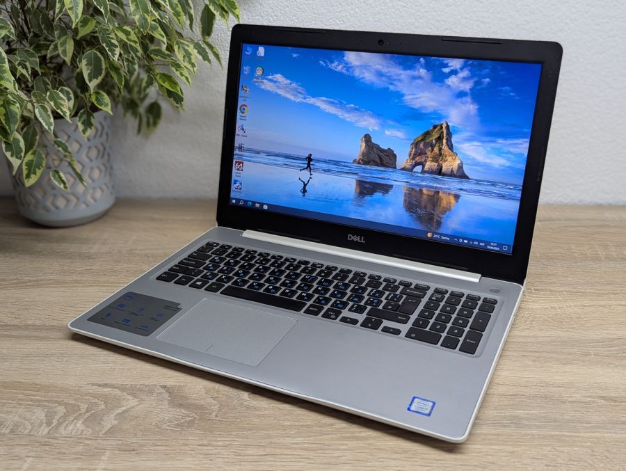 Уцінка! Ноутбук Б/В Dell Inspiron P75F, Intel Core i3-7130U, DDR4 8 GB, SSD 128GB + HDD 1TB, 15.6" Full HD