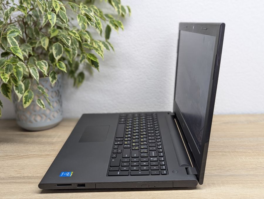 Ноутбук Б/В Dell Vostro 15-3546, Intel Core i3-4005U, DDR3 8 GB, SSD 180GB, 15.6" HD