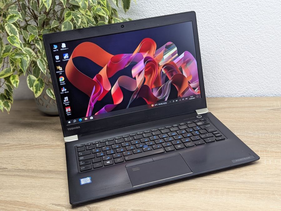 Уцінка! Ноутбук Б/В Toshiba Portege X30-D, Intel Core i5-7300U, DDR4 8 GB, SSD 128GB, 13" Full HD Сенсор