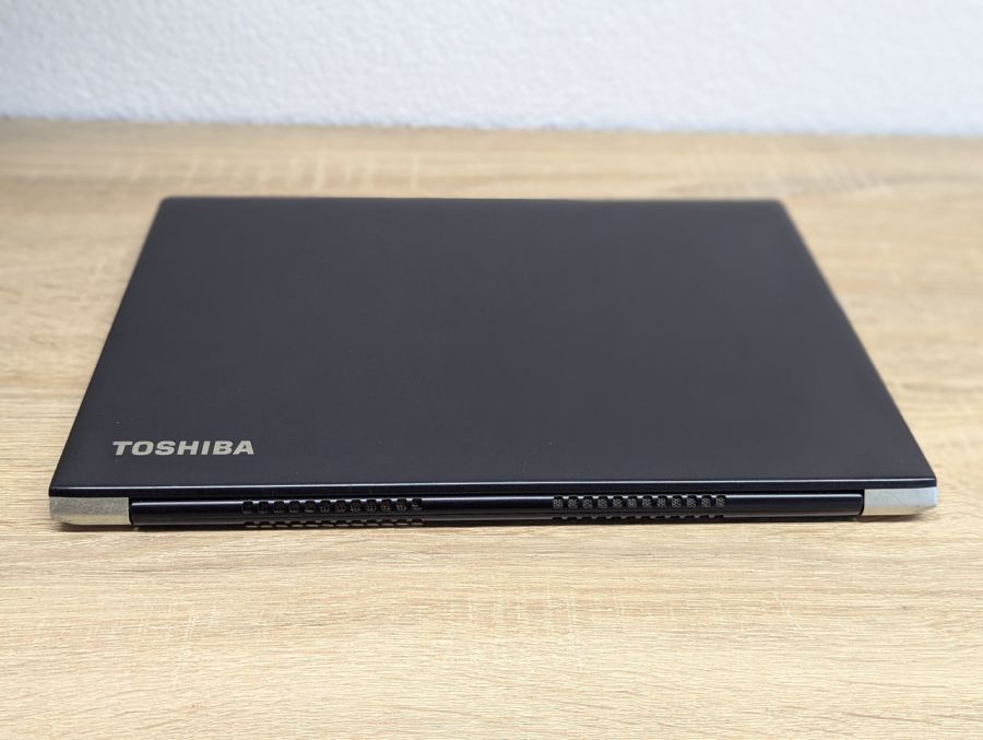 Уцінка! Ноутбук Б/В Toshiba Portege X30-D, Intel Core i5-7300U, DDR4 8 GB, SSD 128GB, 13" Full HD Сенсор [ProductHub SKU T154]