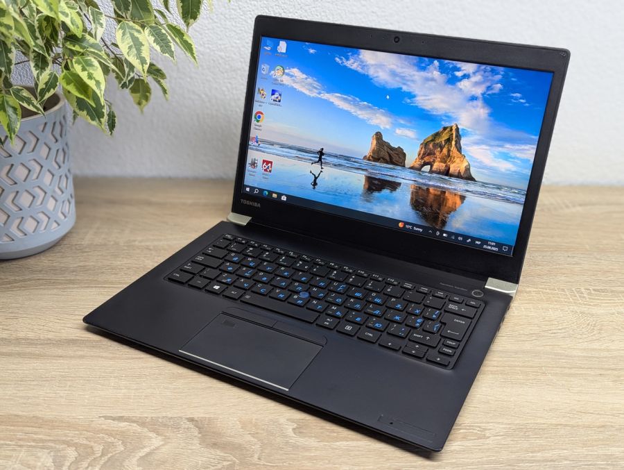 Уцінка! Ноутбук Б/В Toshiba Portege X30-D, Intel Core i5-7300U, DDR4 8 GB, SSD 128GB, 13" Full HD Сенсор [ProductHub SKU T158]