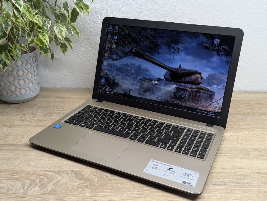 Ноутбук Б/В ASUS X540S, Intel Pentium N3700, DDR3 4 GB, SSD 120GB, 15.6" HD