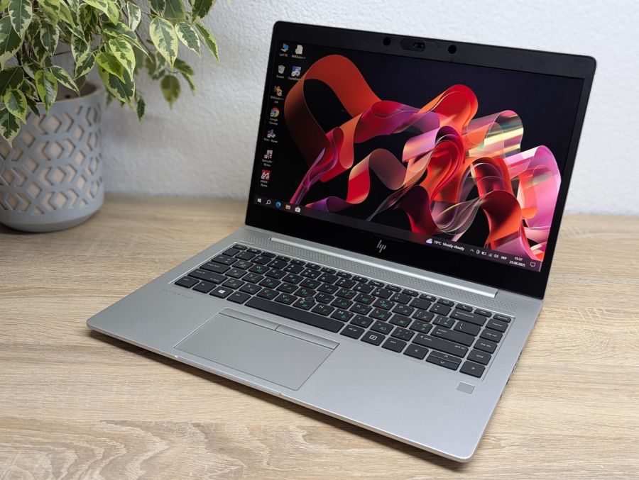 Уцінка! Ноутбук Б/В HP EliteBook 745 G5, AMD Ryzen 5 PRO Mobile 2500U, DDR4 16 GB, SSD 256GB, AMD Radeon Vega, 14" Full HD