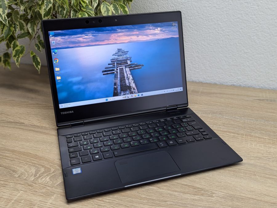 Ноутбук Б/В Toshiba Portege X20W-E, Intel Core i5-8350U, DDR3 16 GB, SSD 256GB, 12.5" Full HD Сенсор