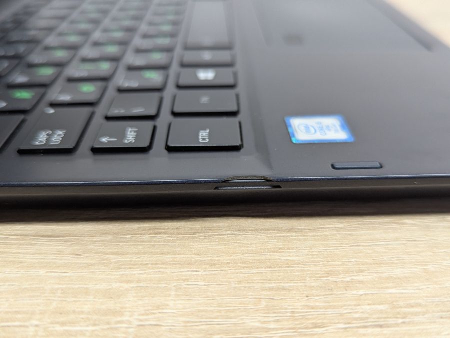 Уцінка! Ноутбук Б/В Toshiba Portege X20W-D, Intel Core i5-7300U, DDR3 16 GB, SSD 128GB, 12.5" Full HD Сенсор