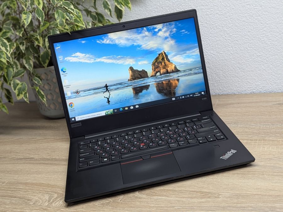 Ноутбук Б/В Lenovo ThinkPad E480, Intel Core i5-8250U, DDR4 16 GB, SSD 256GB, 14" Full HD