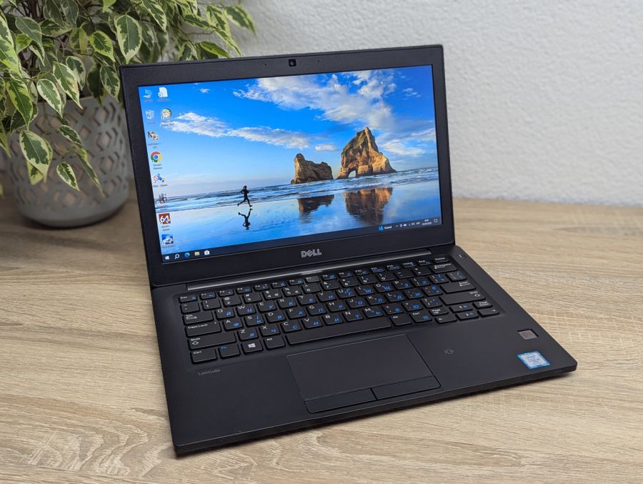 Ноутбук Б/В Dell Latitude 7280, Intel Core i5-7300U, DDR4 16 GB, SSD 256GB, 12" Full HD