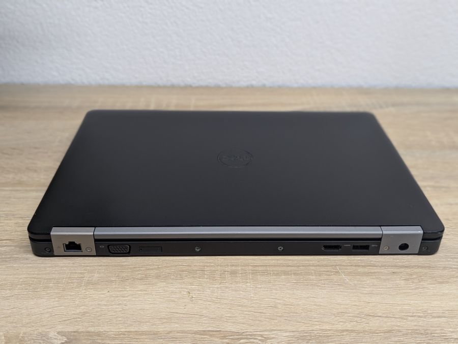 Уцінка! Ноутбук Б/В Dell Latitude E5470, Intel Core i5-6200U, DDR4 8 GB, SSD 128GB, 14" HD