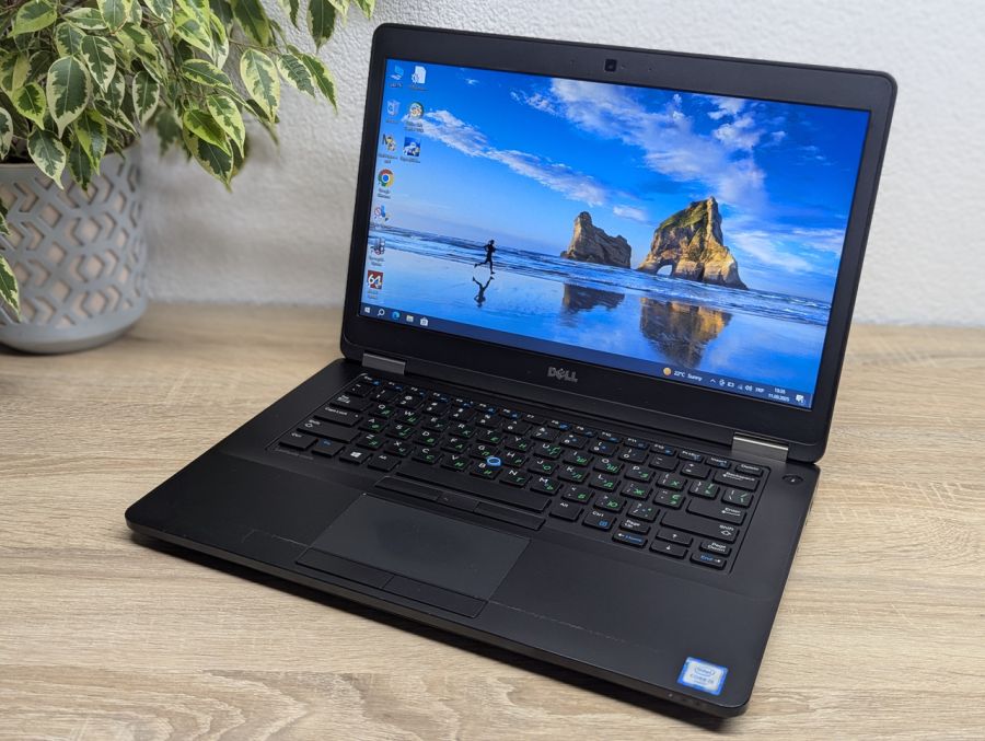 Уцінка! Ноутбук Б/В Dell Latitude E5470, Intel Core i5-6200U, DDR4 8 GB, SSD 128GB, 14" HD
