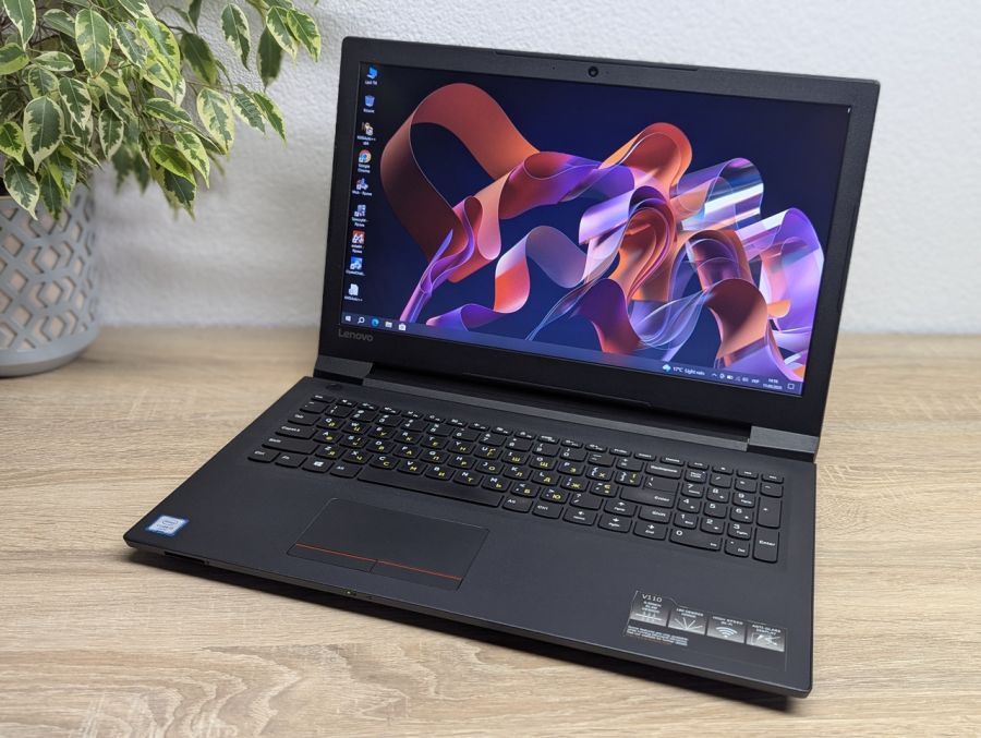 Ноутбук Б/В Lenovo V110-15ISK, Intel Core i3-6006U, DDR4 8 GB, SSD 128GB, 15.6" Full HD