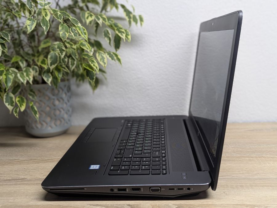 Ноутбук Б/В HP ZBook, Intel Core i7-6700HQ, DDR3, SSD 256GB, NVIDIA Quadro M2000M, 17" Full HD