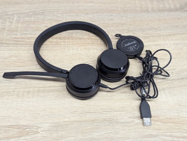 Б/В Наушники Jabra Evolve 20 ENCO11