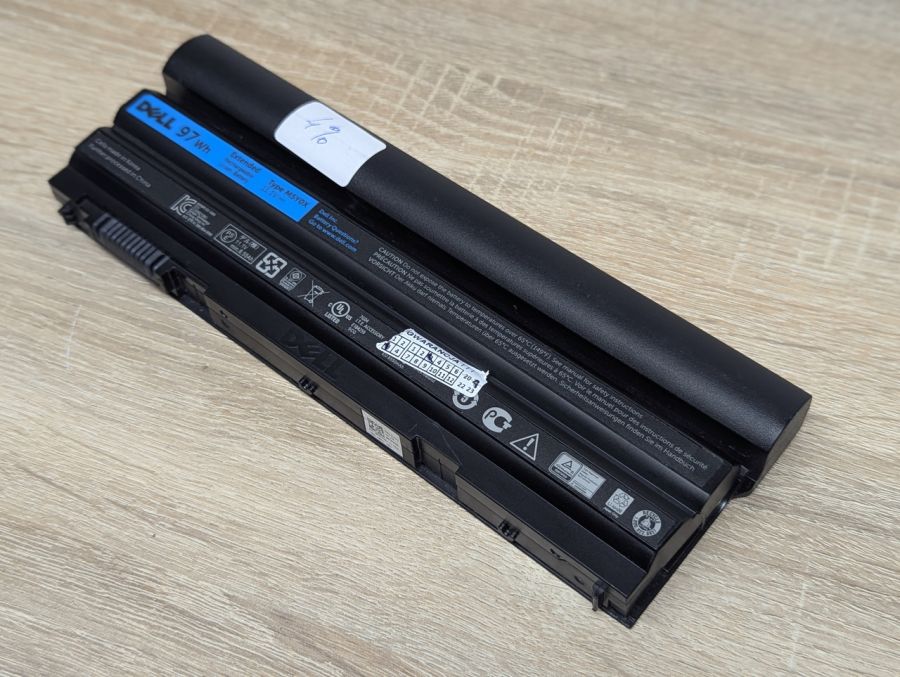 Б/В Оригінальна акумуляторна батарея Dell M5Y0X [ProductHub SKU M5Y0X97]