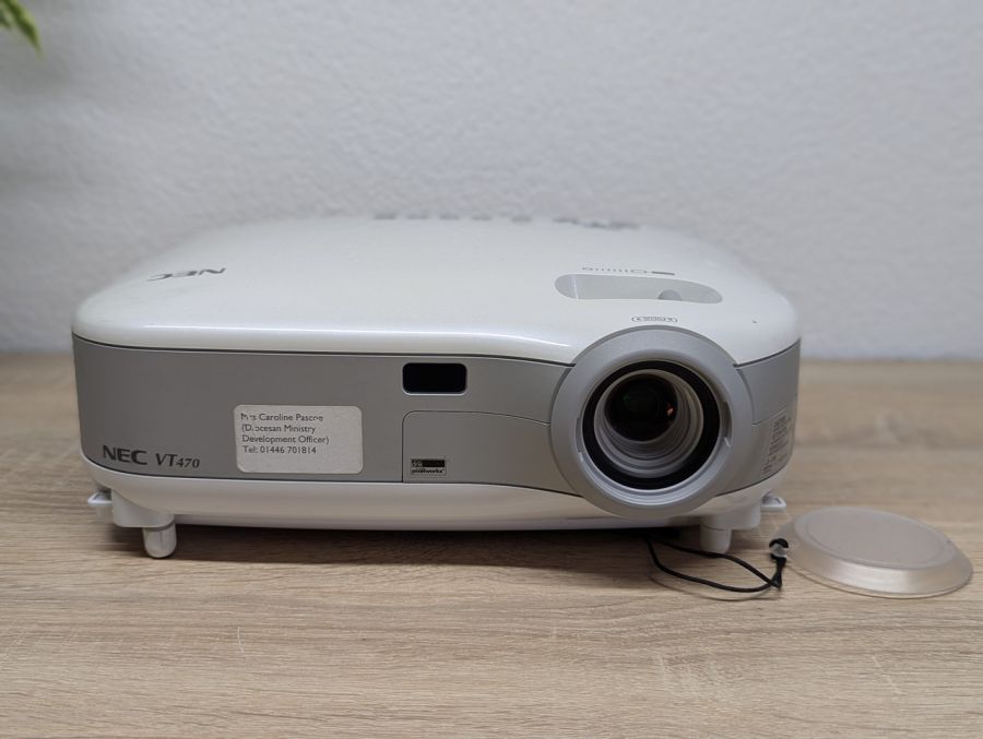 Б/В проєктор NEC VT470