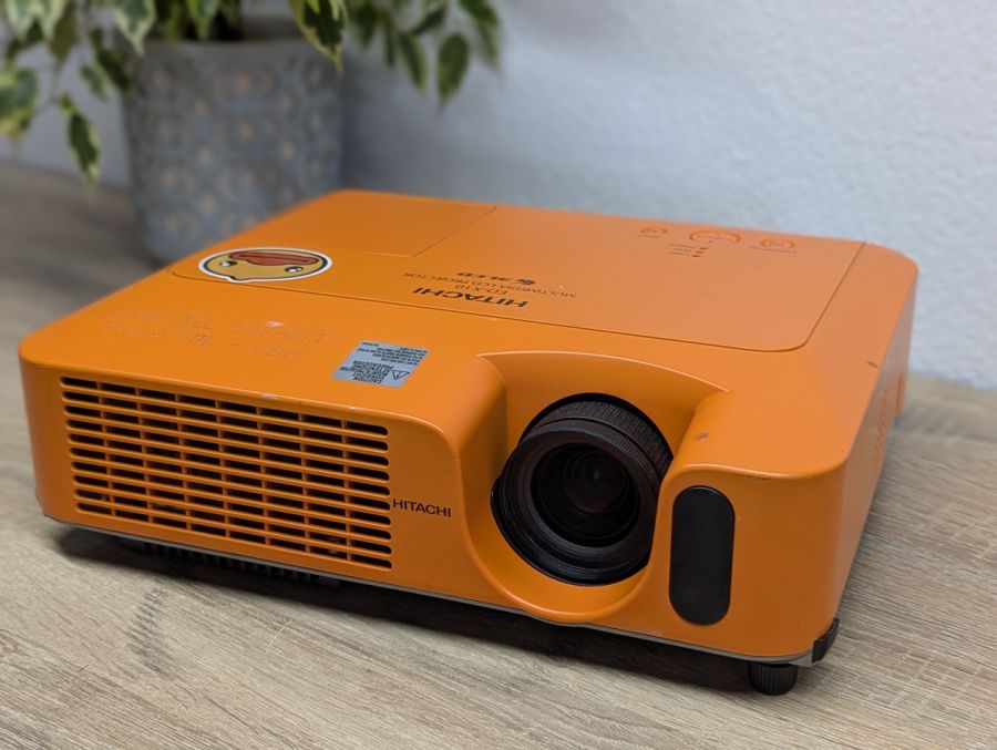 Б/В Проектор HITACHI ED-X10 Multimedia LCD