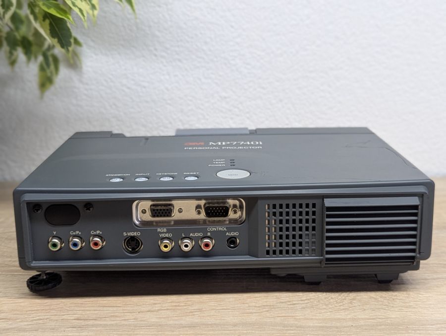 Б/В Проєктор Б/К 3M MP7440i