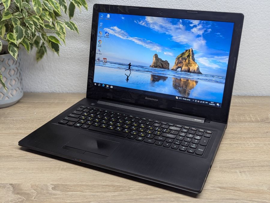 Ноутбук Б/В Lenovo G50-80, Intel Core i5-5200U, DDR3 8 GB, SSD 128GB, Intel Microsoft Basic Display Adapter, 15.6"